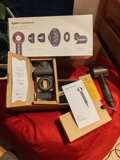 Sèche-cheveux haute