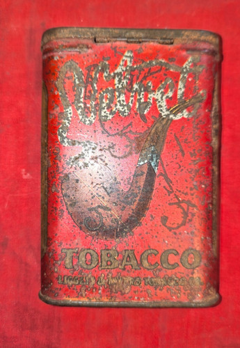 Boite vide tabac américain