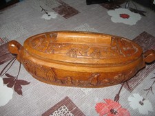 boite coffre en bois sculpté