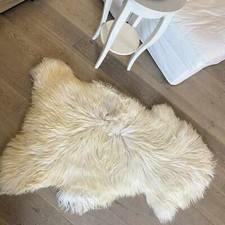 Peau de Mouton Vanille Mérinos Fourrure Naturelle Véritable Déco Coussin Tapis