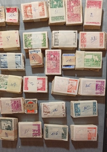 7000 timbres algerie anciens - timbres,