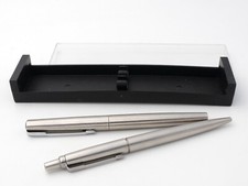 COFFRET STYLO PLUME ANCIEN -