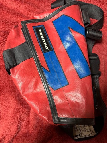 Sac messager friday f31 knight - sac,