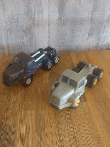 Tracteur berliet norev 43 - berliet, 1/43
