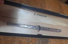 MYTHIQUE STYLO BILLE  PARKER  ciselé ARGENT 