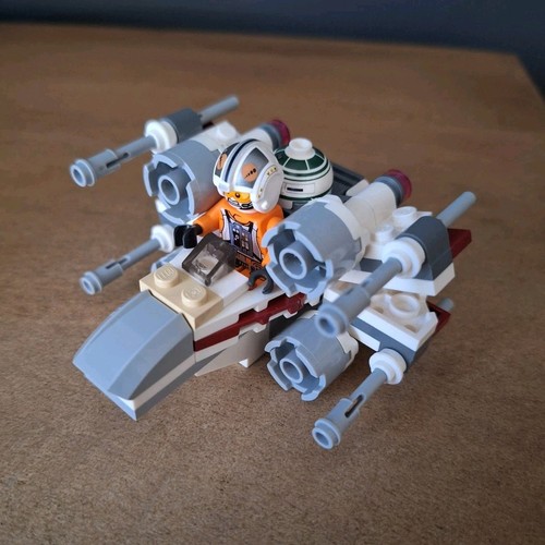 Lego star wars microfighters - star,