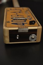 Cigar box Guitar ,  4 Strings-  Made in France-2019