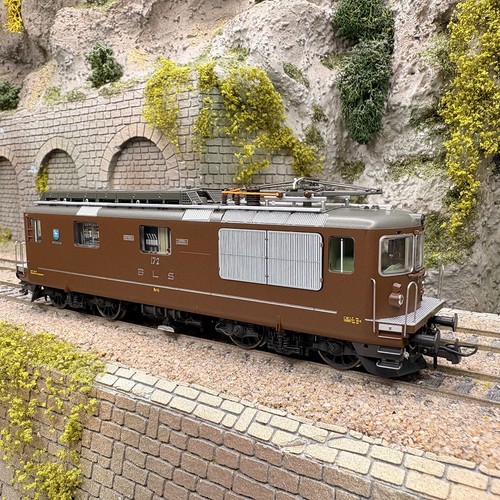 Locomotive électrique 4 - locomotive, 4/4