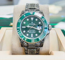 Rolex Submariner 116610LV Argent Huître Bracelet Vert Chaton Personnalisé Gravé