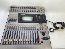 Yamaha 01V Numérique Mixage
