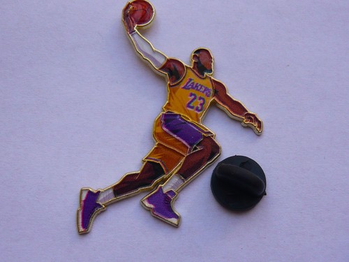 Big pin basket ball lebron - ,