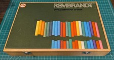 Rembrandt 300H270 Soft Pastels