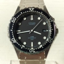Montre Citizen Divers Alarm 3411 340230 testée à quartz étanche