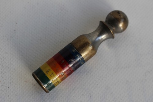 Briquet essence quille soldat