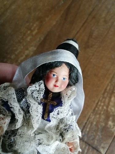 Poupée folklorique bretonne