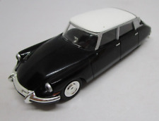 AU867 UH DEL PRADO CAR