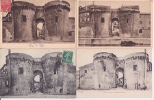 Lot 4 cartes postales