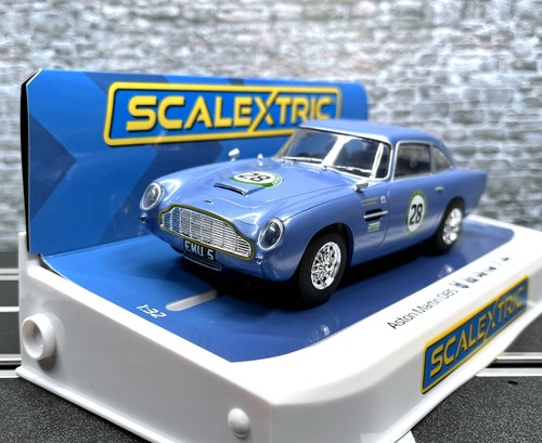 Scalextric aston martin - 1/32,