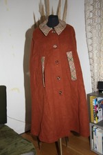 Cape, Poncho, Blanche porte, France, Rouille et à carreau vintage 60'/70'