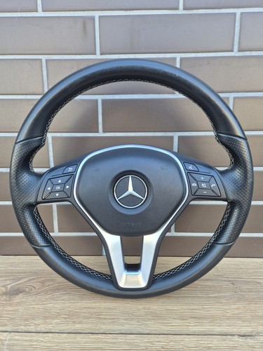 Volant complet mercedes - complet,