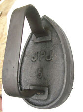 Fer à repasser ancien en fonte  JPJ 5