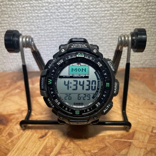 Montre numérique casio - numérique,