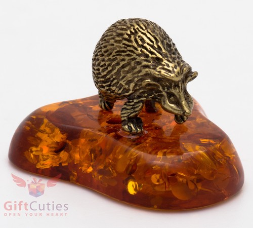 Solid brass amber figurine - brass, of
