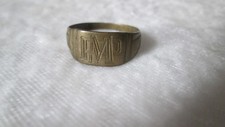 Bague bronze militaria travail de poilu WWI WWII dans une pièce de monnaie