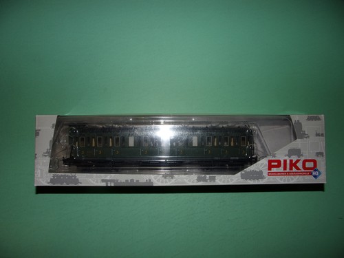 Piko voiture voyageurs 3ième - voiture,