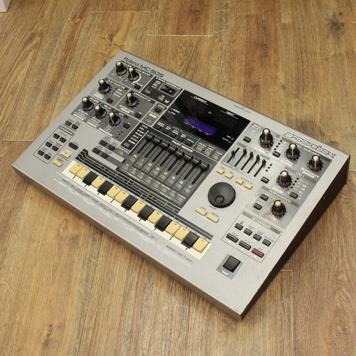 Roland 505 groovebox - mc-505,