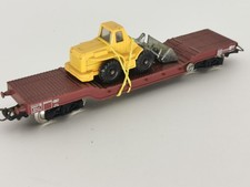 JOUEF ÉCHELLE HO WAGON SURBAISSÉ CHARGÉ D'UN BULLDOZER CORGI JUNIOR