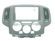 DIFFUSEUR AIR CENTRAL NISSAN NV200  / NE 2178