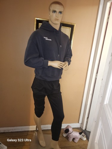 Mannequin homme vitrine - mannequin,