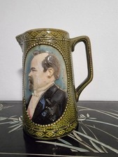 Pichet en barbotine 1900 Art déco Raymond poincarré estampillé numéroté