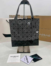 ISSEY MIYAKE PRISM BI-COLOR M