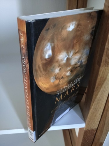 Plus près la planète - plus, de