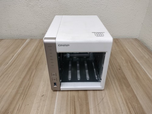 Qnap 451 bay nas - qnap, media