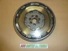 VOLANT MOTEUR  DACIA DUSTER II PHASE 2 1.5 DCI 115 CV 123107790R / K9K876  2022