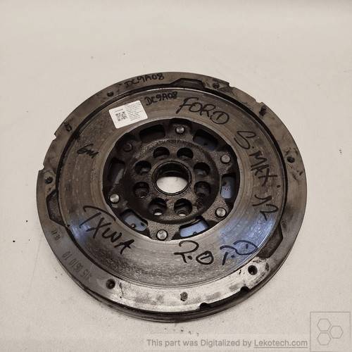 Volant moteur avec couronne