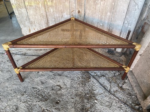 Table basse triangulaire - basse,