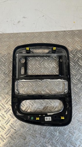 Facade autoradio renault clio - autoradio,