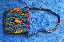 Petit sac à main vintage en tricot mode kitsch laine ancien années 60 70 hippie