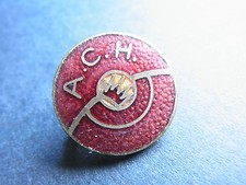  anciennes épinglettes A.C.H