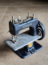 SINGER Mini Machine ā Coudre  Verd 1900 Enfant Vintage 