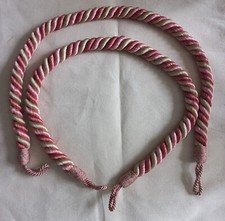 Paire d'embrasse de rideaux