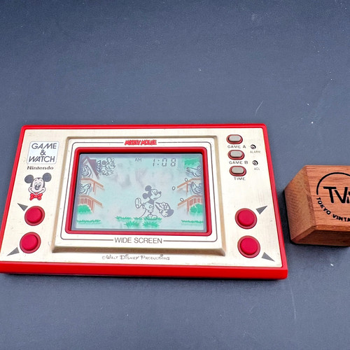 Vintage 1981 nintendo game - vintage, &