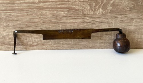 Outil ancien artisanal plane - outil,