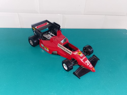 2405263 burago f1 formule - 1/24,