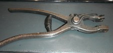 Outil ancien: Pince de bourrelier, cordonnier
