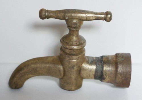 Robinet ancien bronze - ancien,